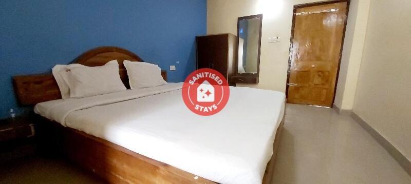 Spot On 80624 Hotel Niladri Complex Puri Esterno foto
