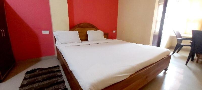Spot On 80624 Hotel Niladri Complex Puri Esterno foto